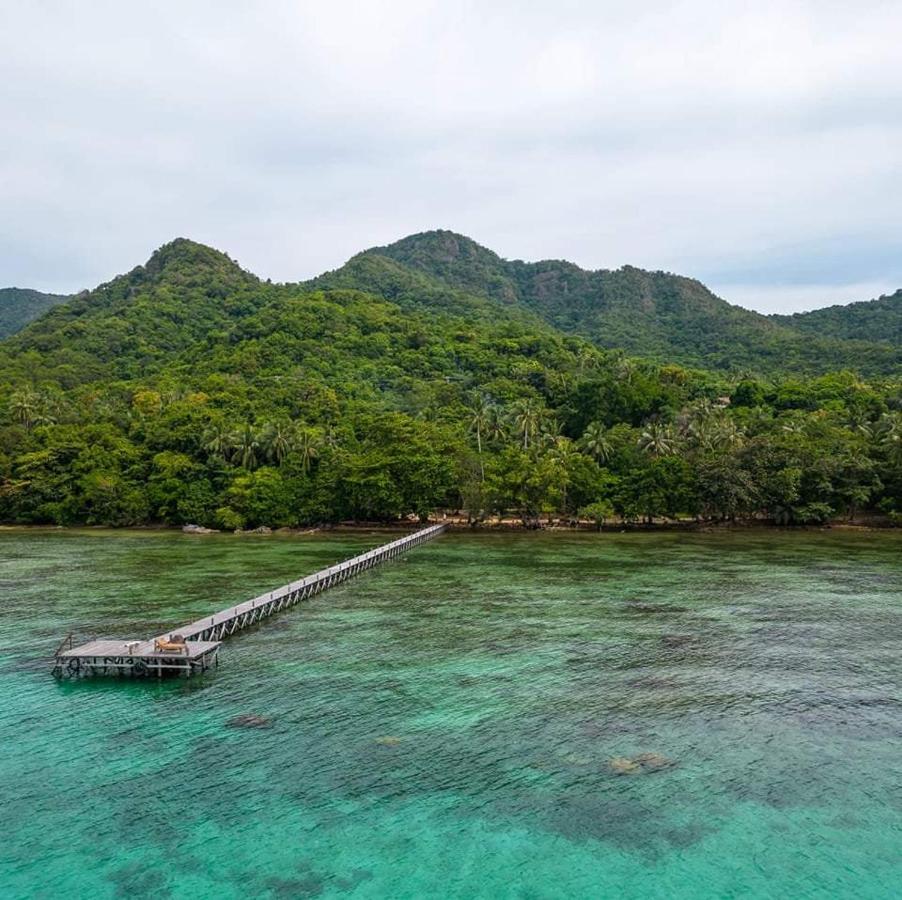 Alam Kita Hotel Karimunjawa Kültér fotó