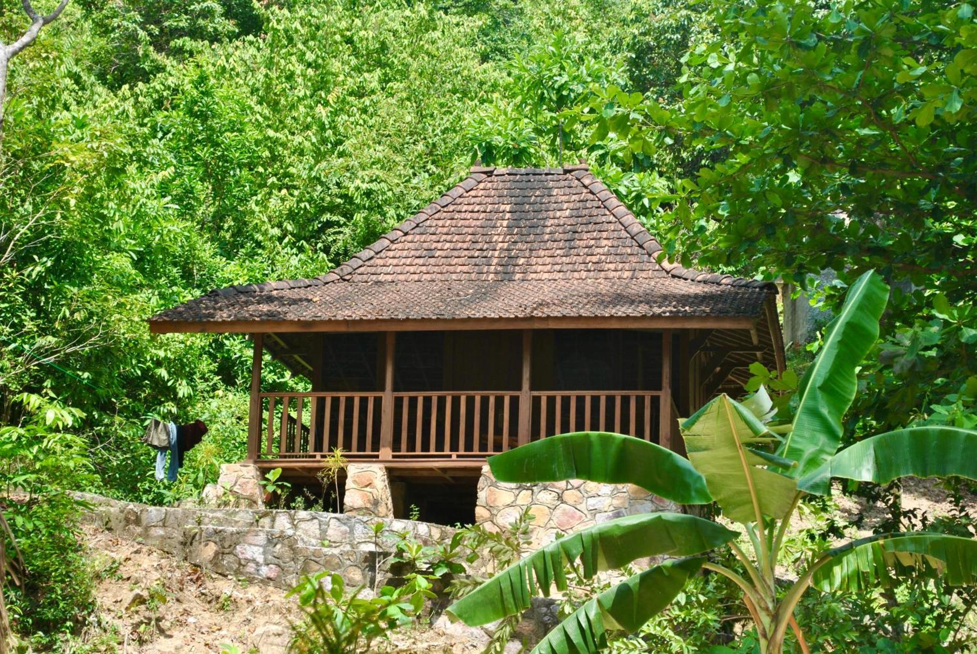 Alam Kita Hotel Karimunjawa Kültér fotó