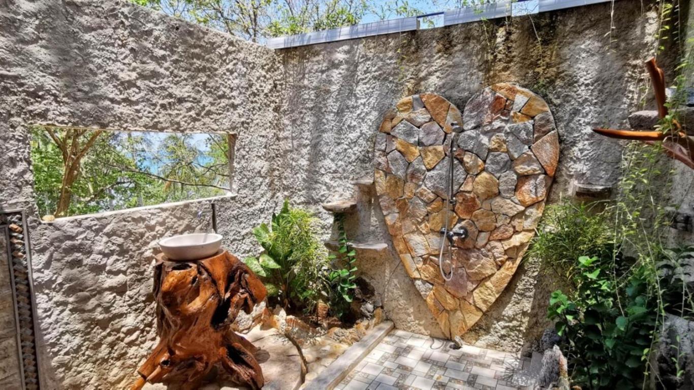 Alam Kita Hotel Karimunjawa Kültér fotó