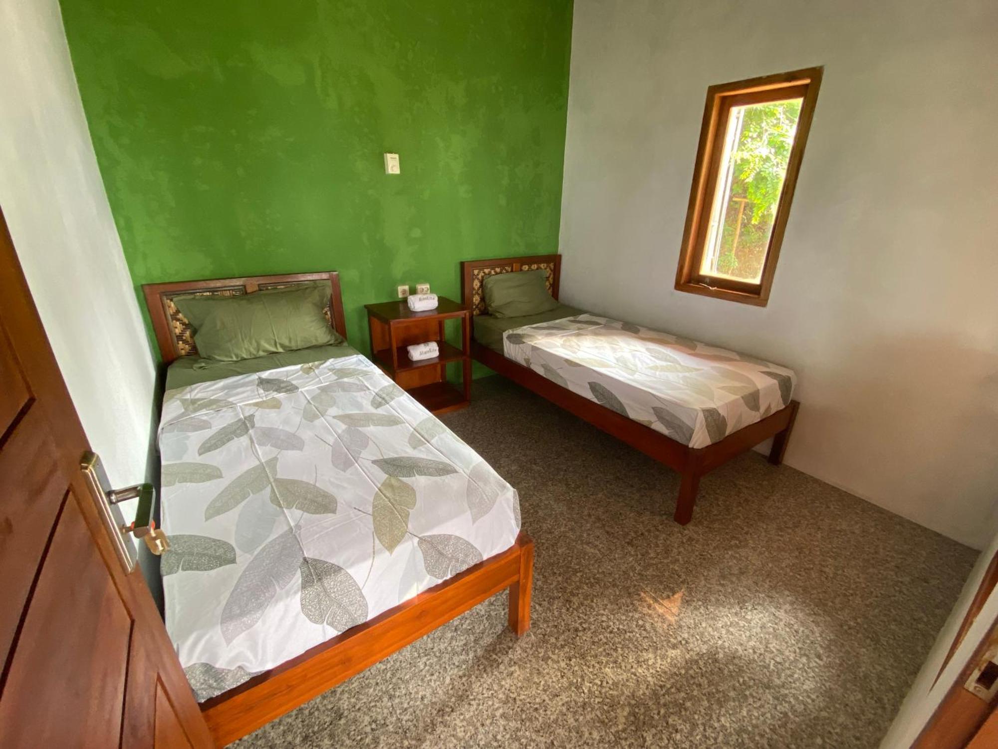 Alam Kita Hotel Karimunjawa Kültér fotó