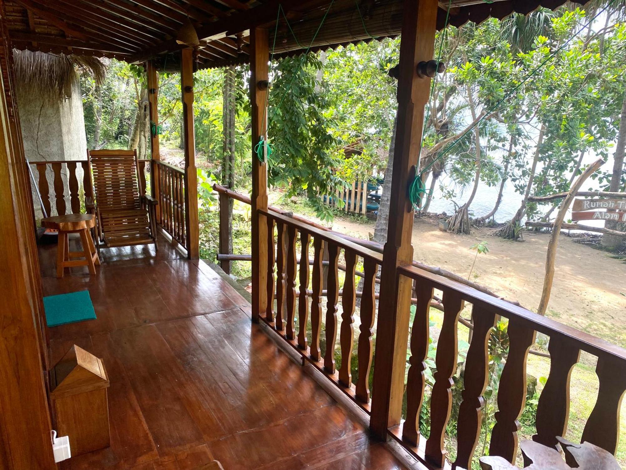 Alam Kita Hotel Karimunjawa Kültér fotó